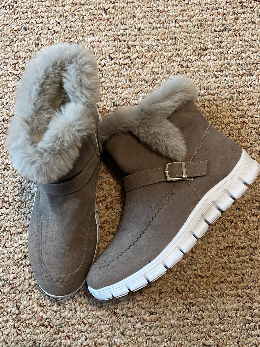 SHEIN Taupe Faux-Fur Ankle Winter Boots
